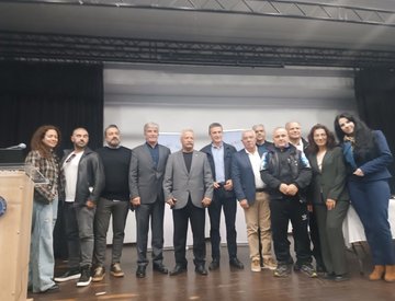 Μαθητές και Εκπαιδευτικοί στο Κορωπί ενώνουν τη φωνή τους ενάντια στις εξαρτήσεις